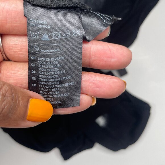 H&M Divided Black Boston Terrier Dog Face Graphic Tee Viscose Shirt Small - Picture 7 of 8